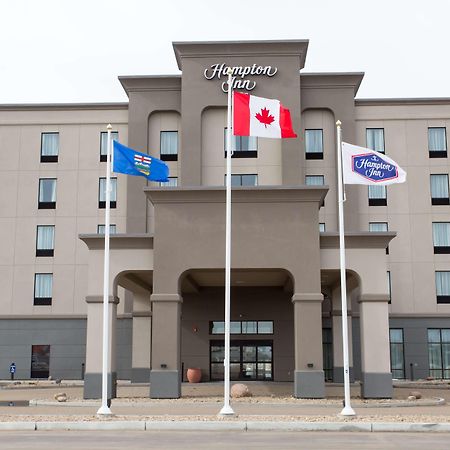Hampton Inn By Hilton Lloydminster Eksteriør billede